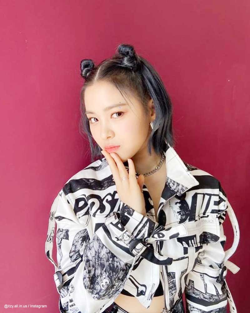 Itzy リュジン 新ヘアースタイルで多彩なアレンジを披露 今日からマネできる 春にピッタリなヘアテクニックに注目 Odiodi