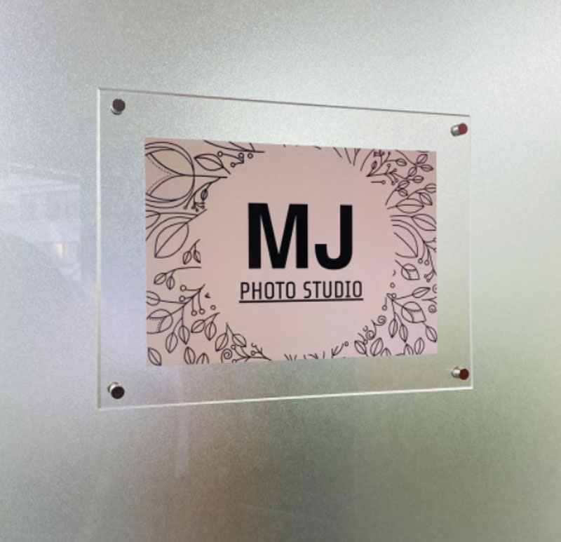 MJ PHOTO STUDIO